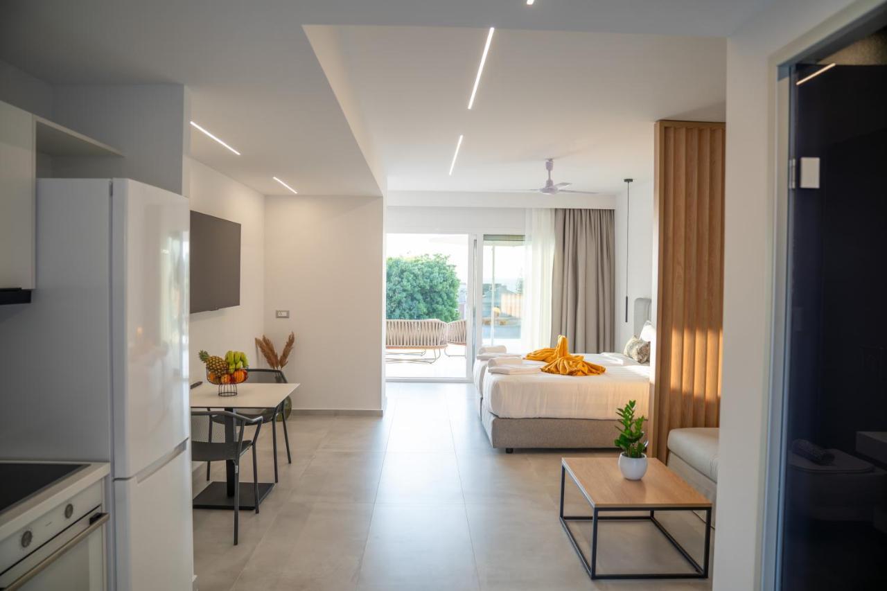 Thimios Suites Adults Only Acharavi  Exterior foto